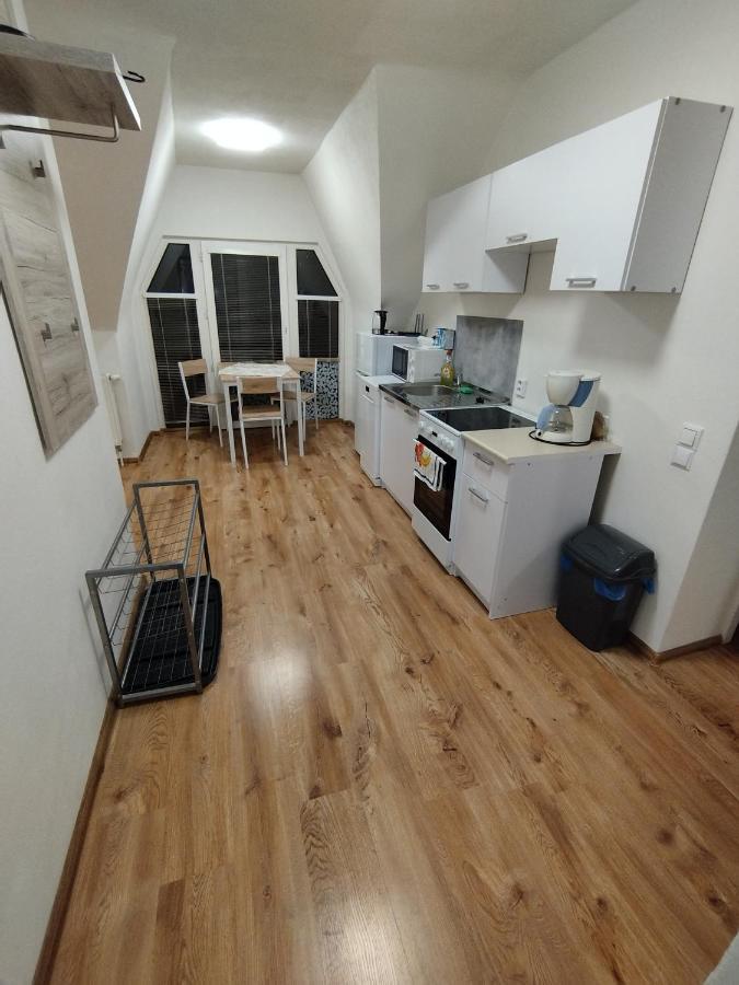 Appartement in Nitra under the Zobor-Hill Buitenkant foto